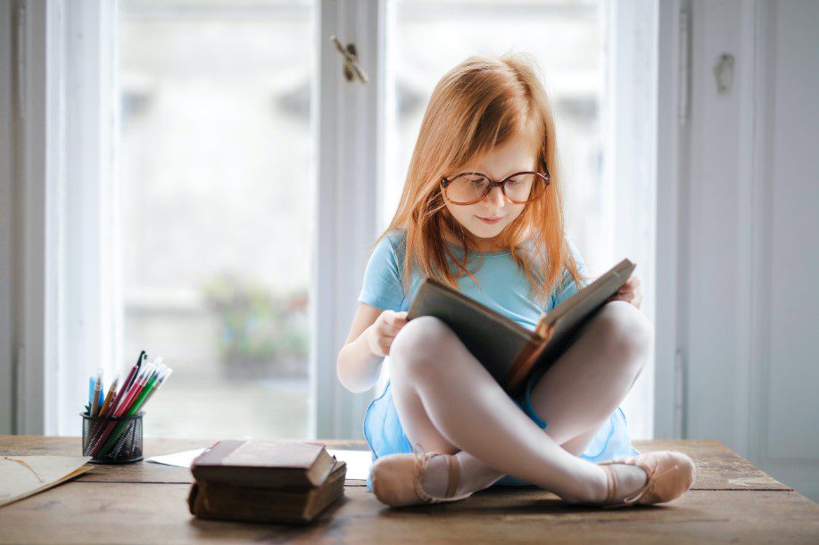 girl child reading